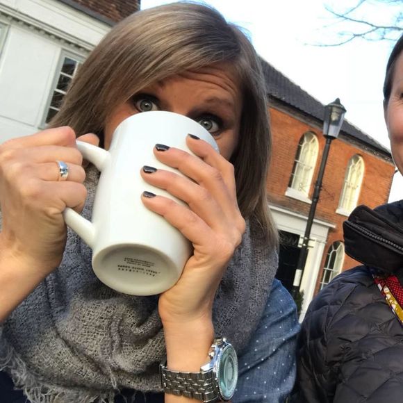 Meet your Posher, Beth - Picture 1 of 1